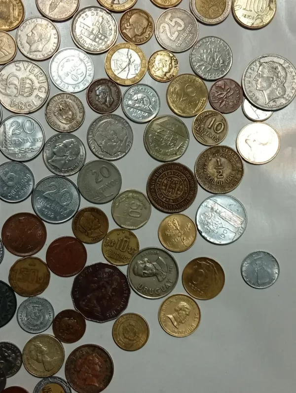 100 Monedas Diferentes Internacionales 28 Países (Usado) - Imagen 2