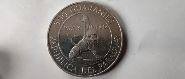 Moneda Paraguay 300 Guaranies 1973 Stroe Plata 0.720 (p40 (Usado) - Imagen 2