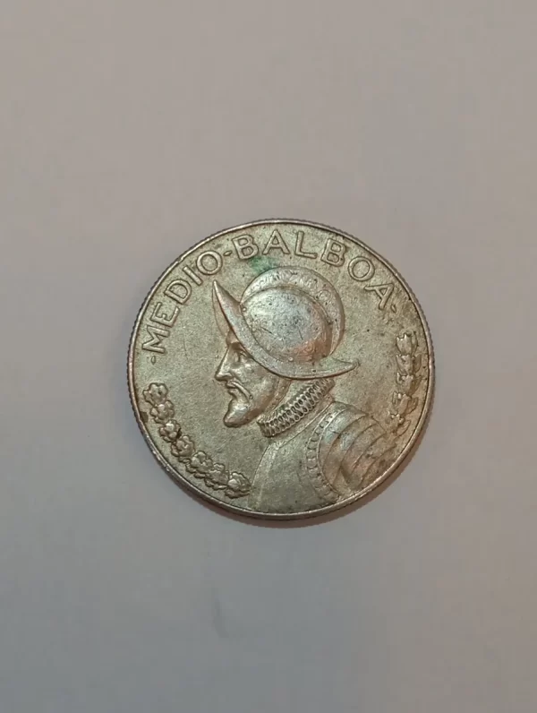 Moneda Panamá 1/2 Balboa 1970 Plata 0.4 (p54 (Usado) - Imagen 3