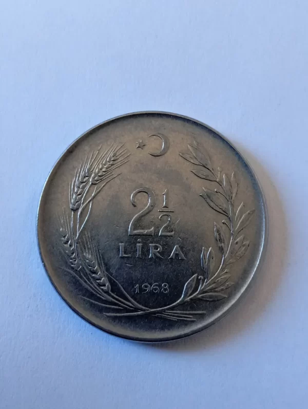 Moneda Turkia 2 1/2 Liras 1968 Soldado (&1473 (Usado) - Imagen 2