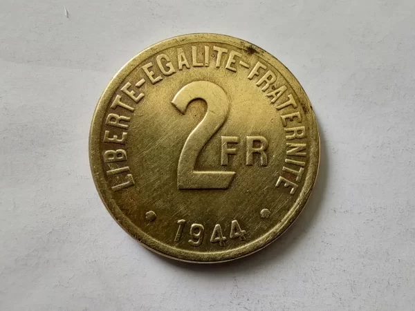 Moneda Francia Libre 2 Francs 1944 (&827 (Usado) - Imagen 2