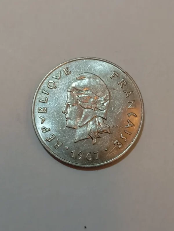 Moneda Polinesia Francesa 50 Francos 1967(&1187 (Usado) - Imagen 3