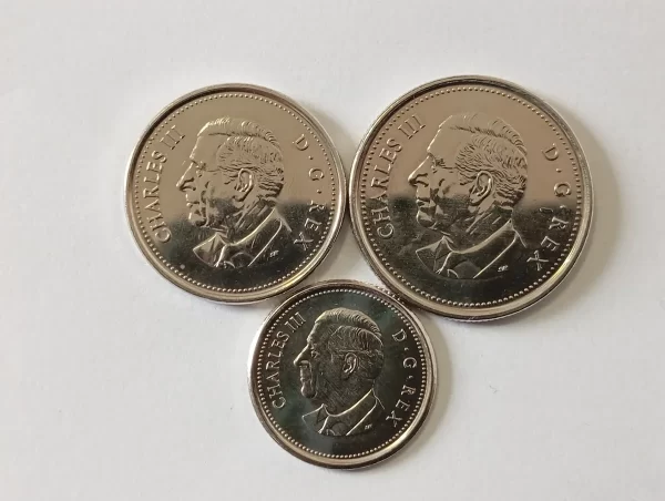 3 Monedas Canadá 5,10,25 Cents Rey Carlos 2023-2024 ( (Usado) - Imagen 2