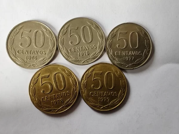 5 Monedas Chile 50 Centavos 1975-1979 Seríe Completa (2 (Usado) - Imagen 2